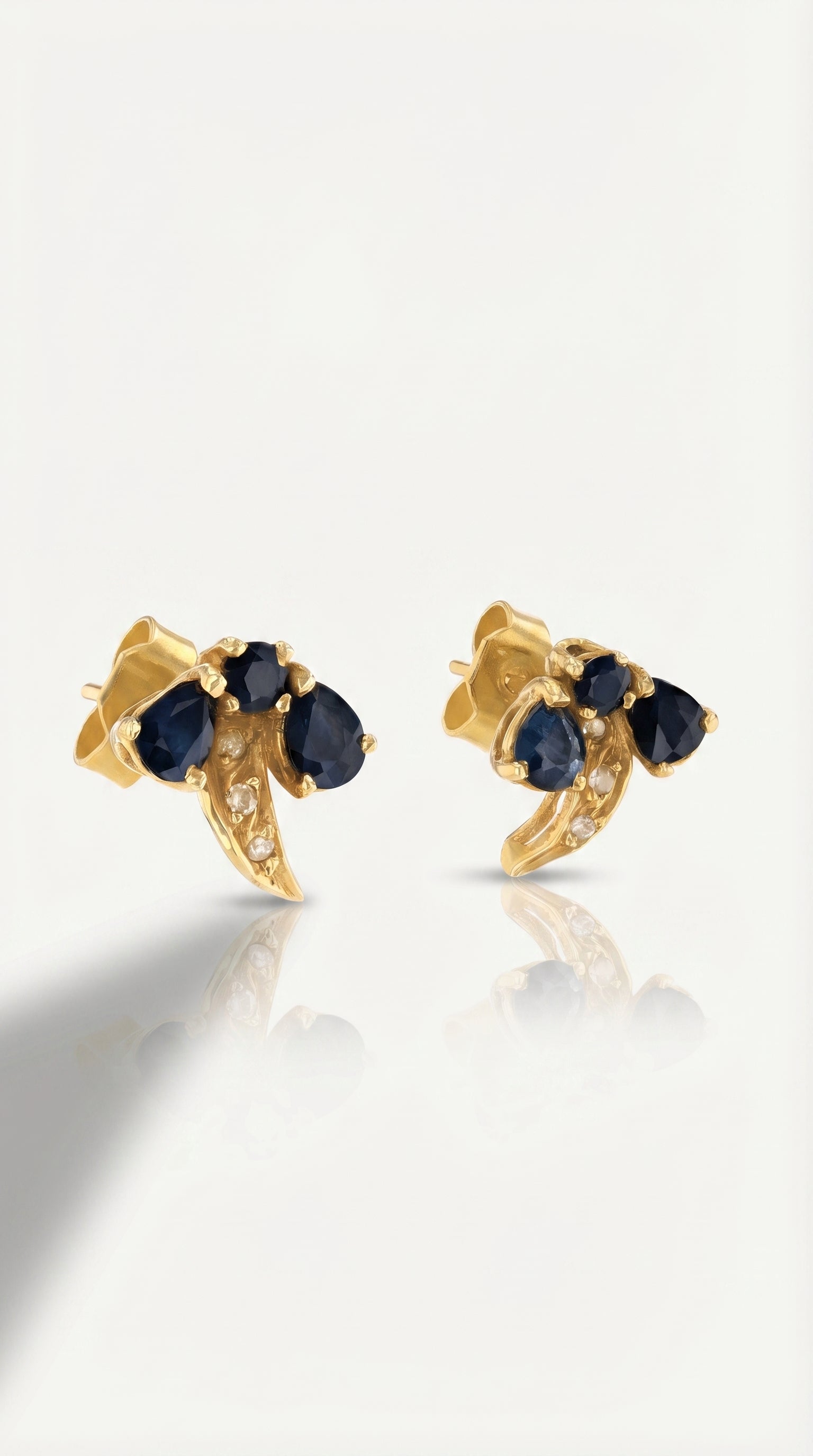 Magnolia Sapphire Diamond Studs
