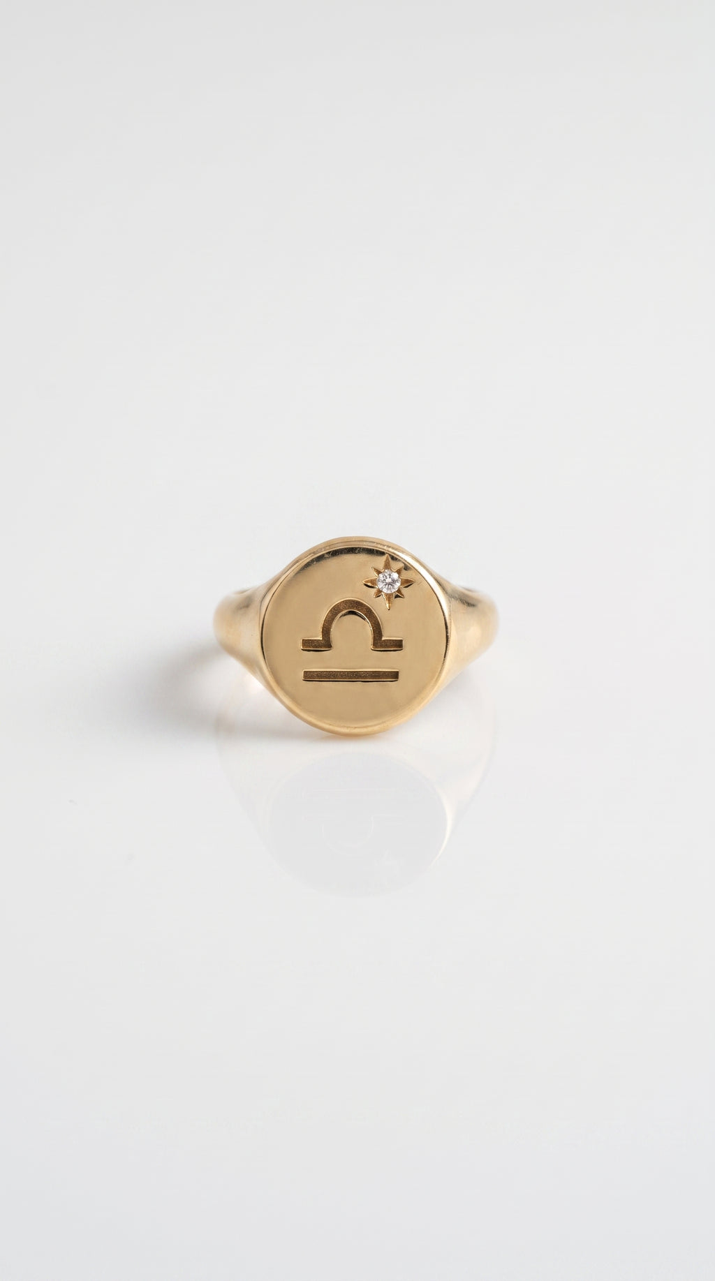 Libra Signet Ring Small
