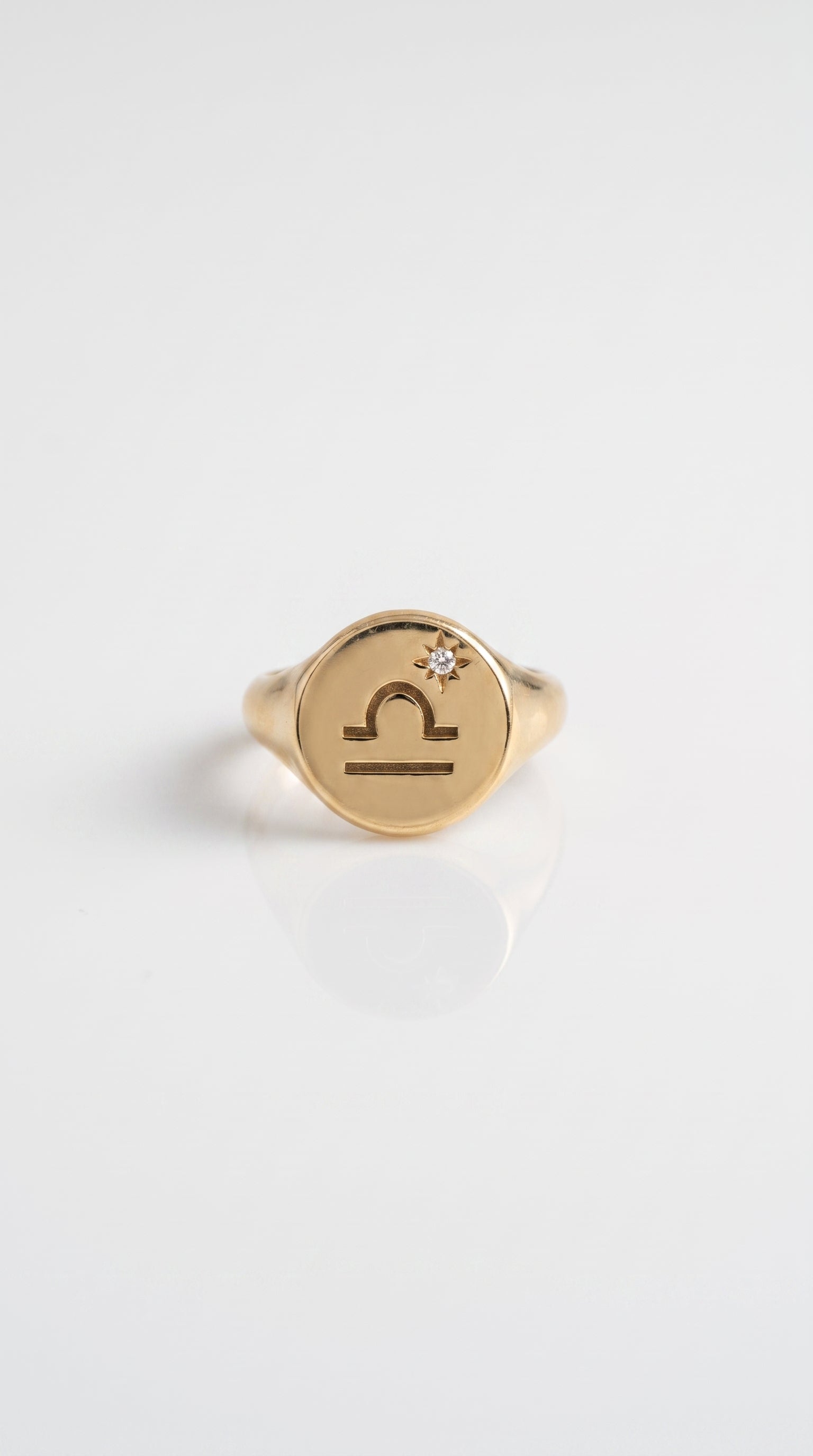Libra Signet Ring Small