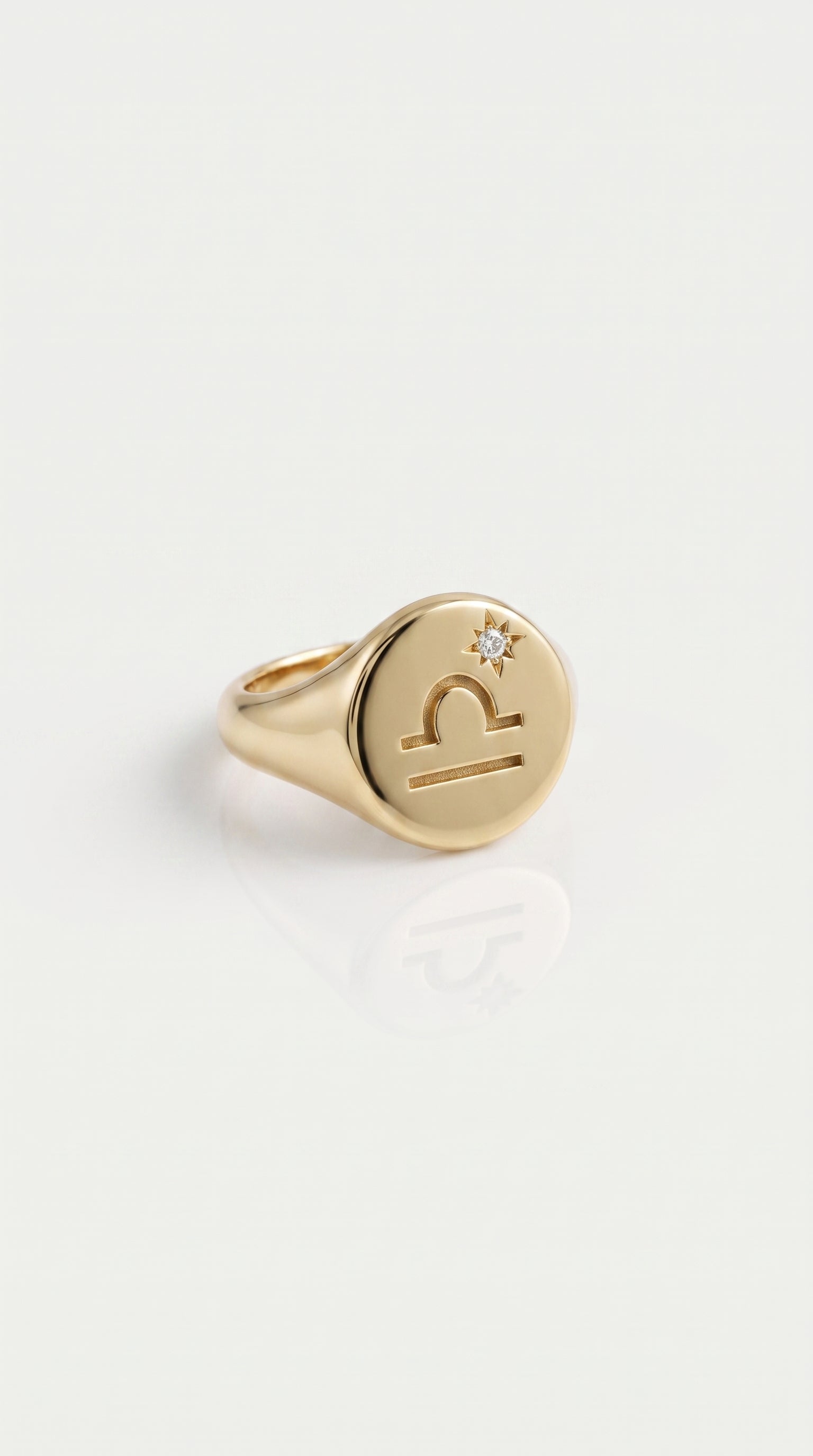 Libra Signet Ring Small