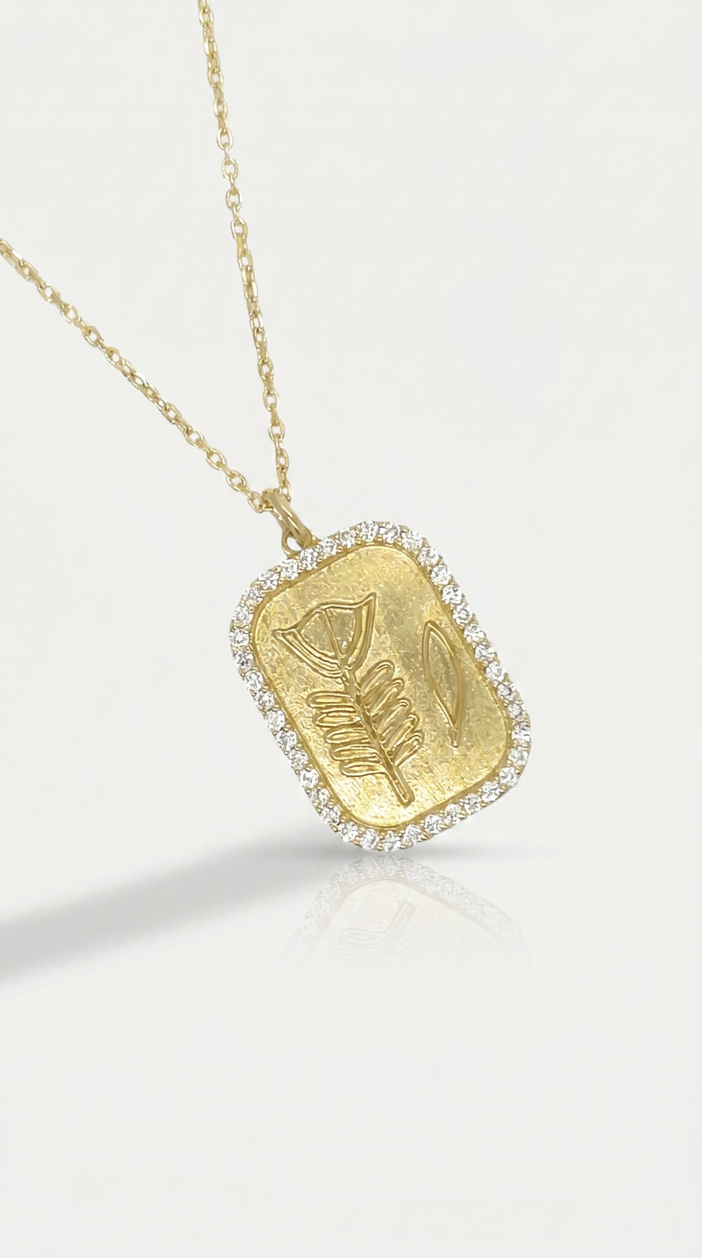 Hikayati Medallion Pendant