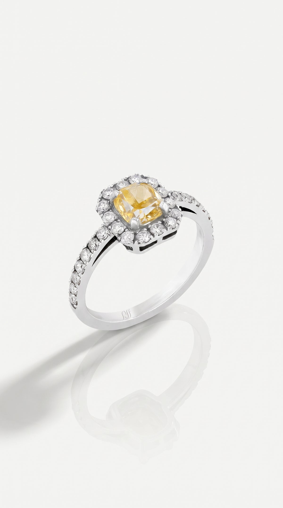 Fiko Fancy Cushion Solitaire