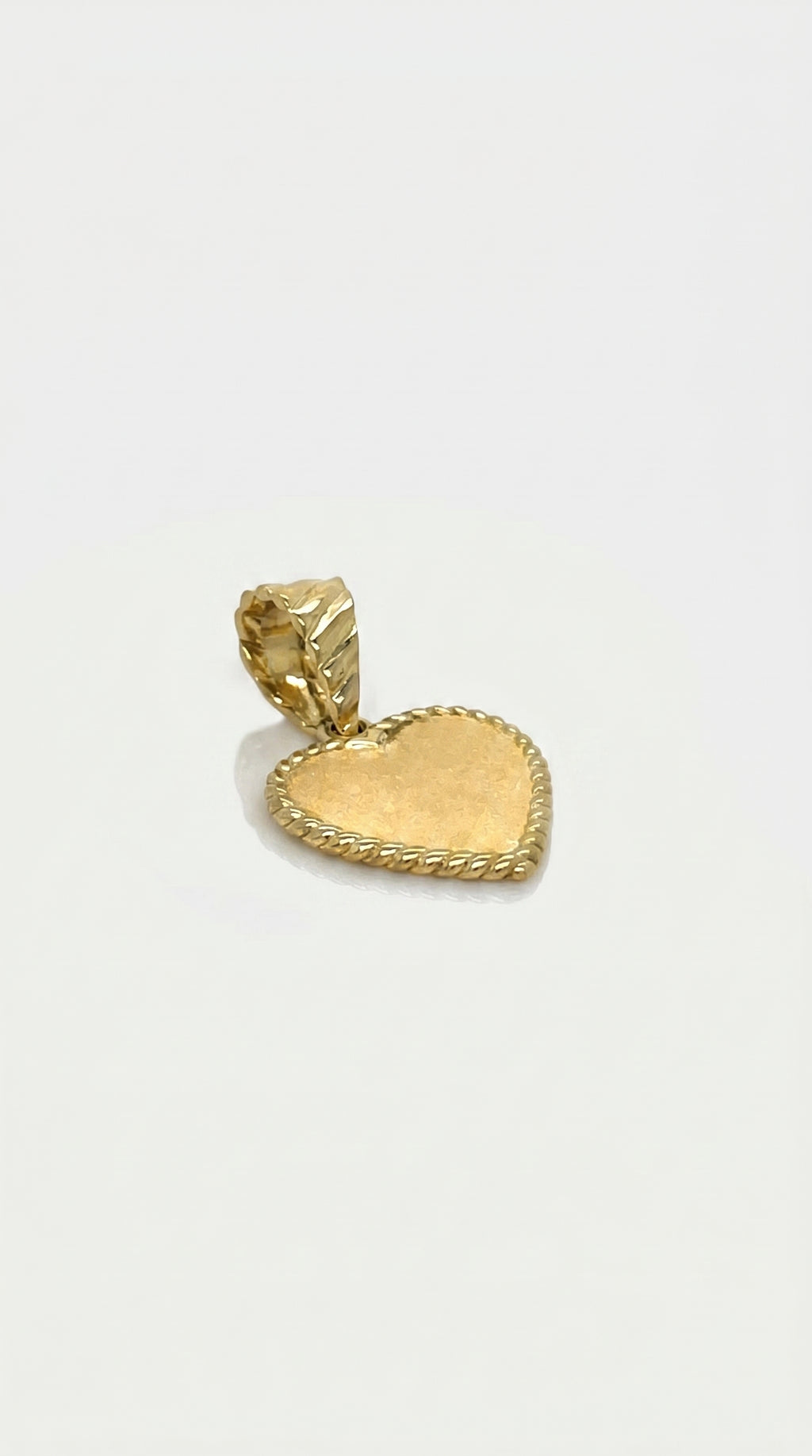 Vintage Heart Pendant