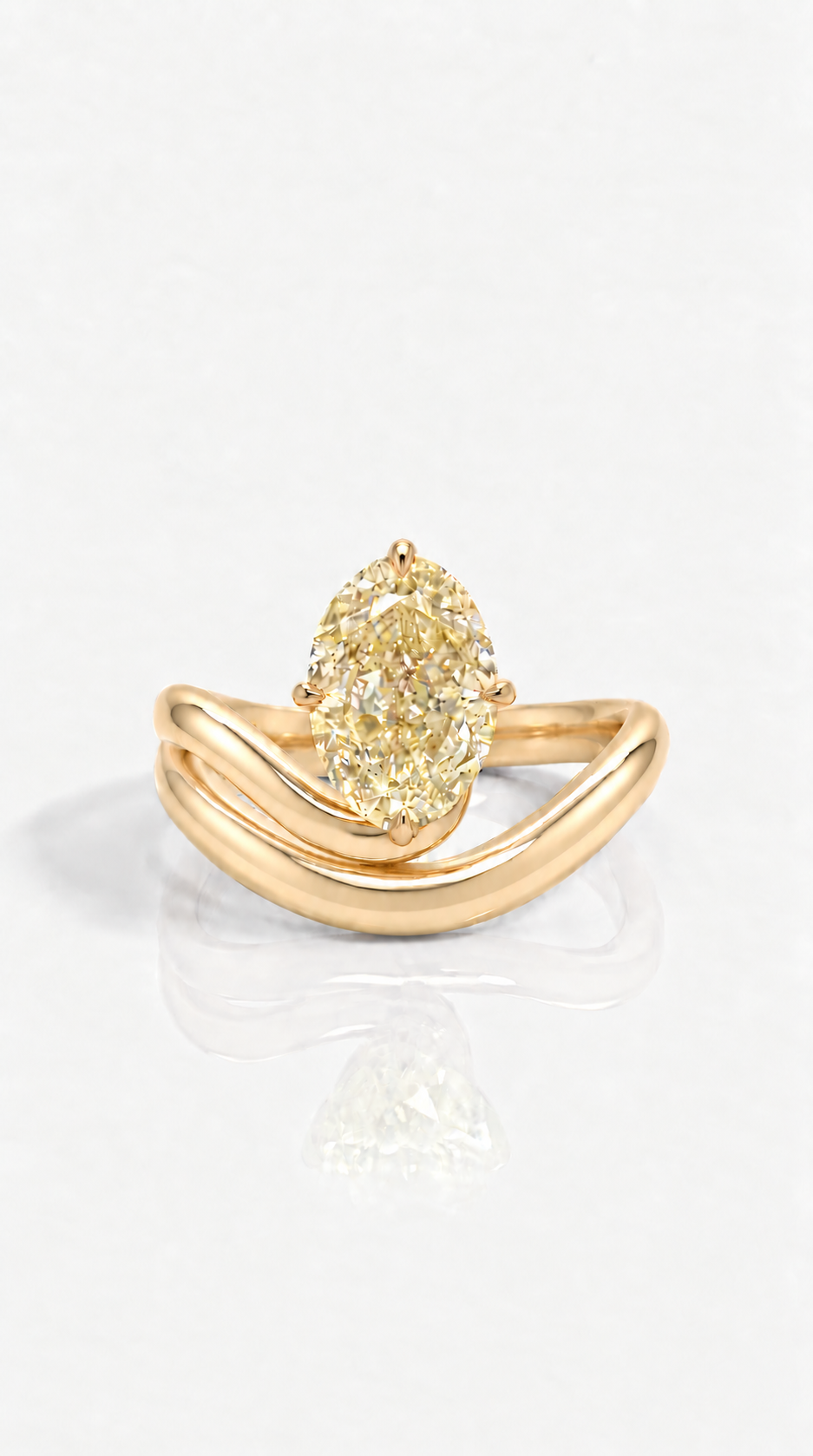 Jolie Fancy Oval Solitaire
