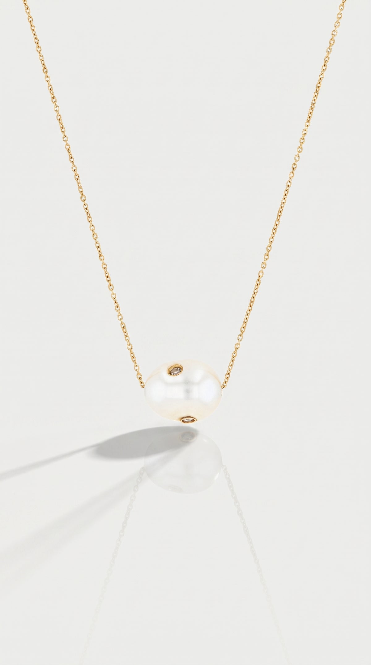 Pearl Diamond Flake Pendant