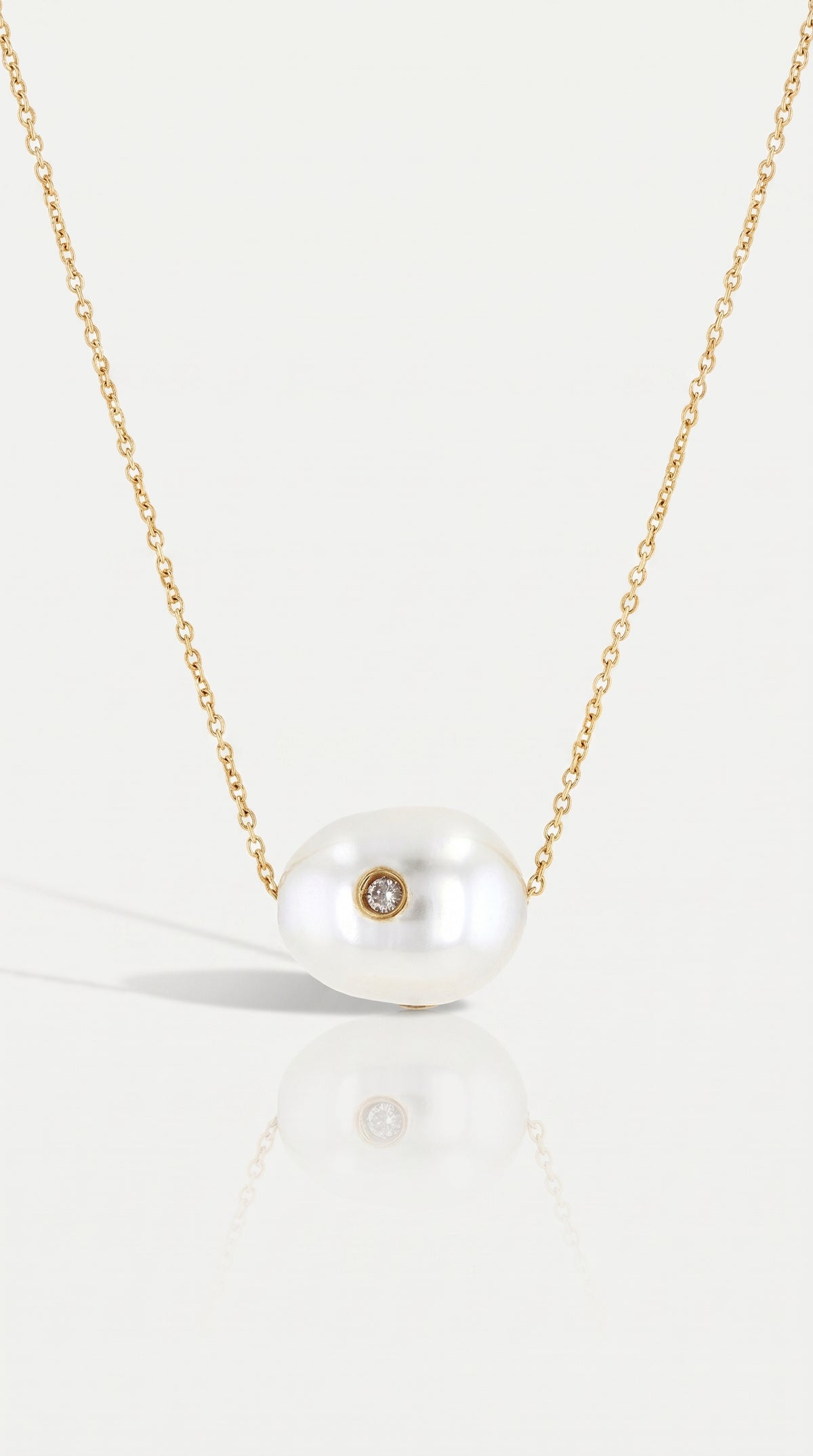 Pearl Diamond Flake Pendant