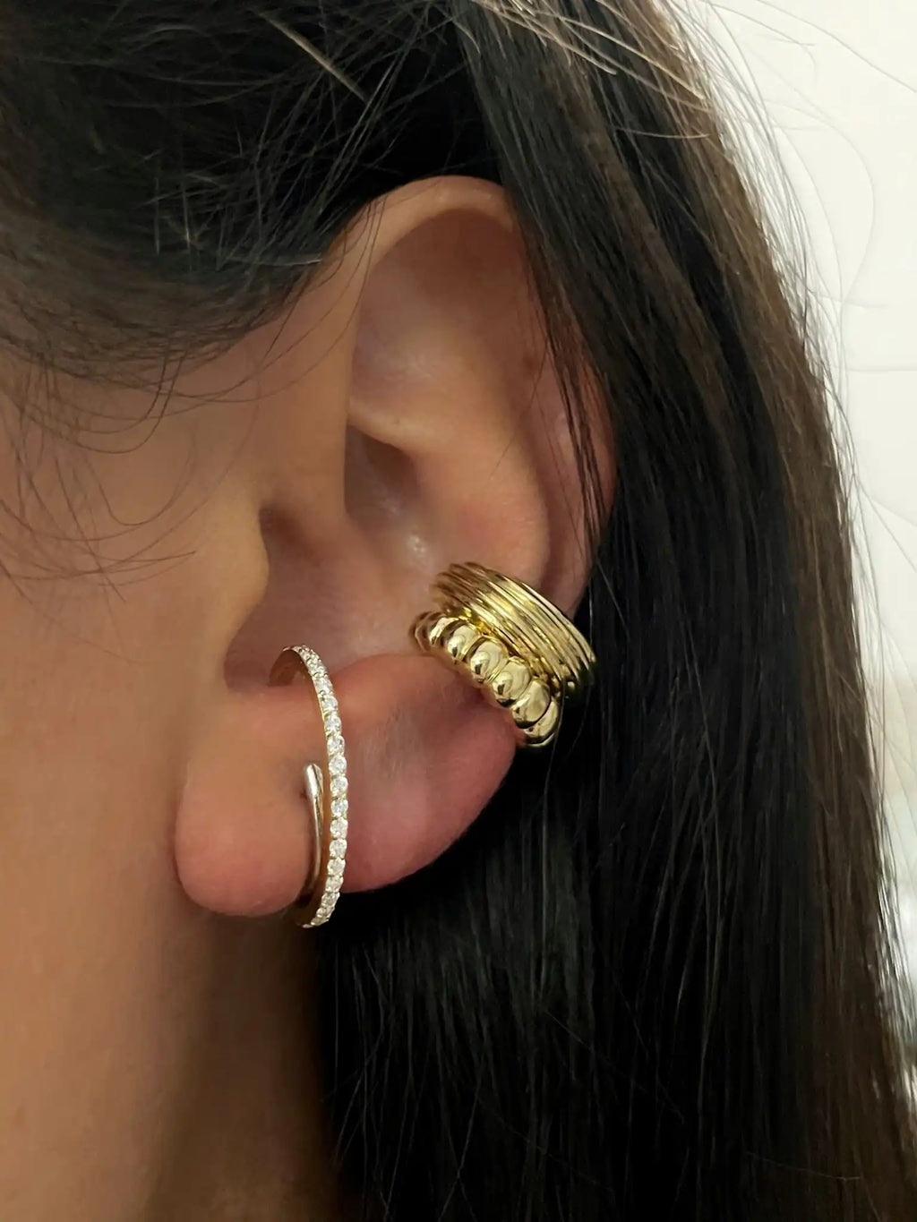 Gold Brushed Earcuff