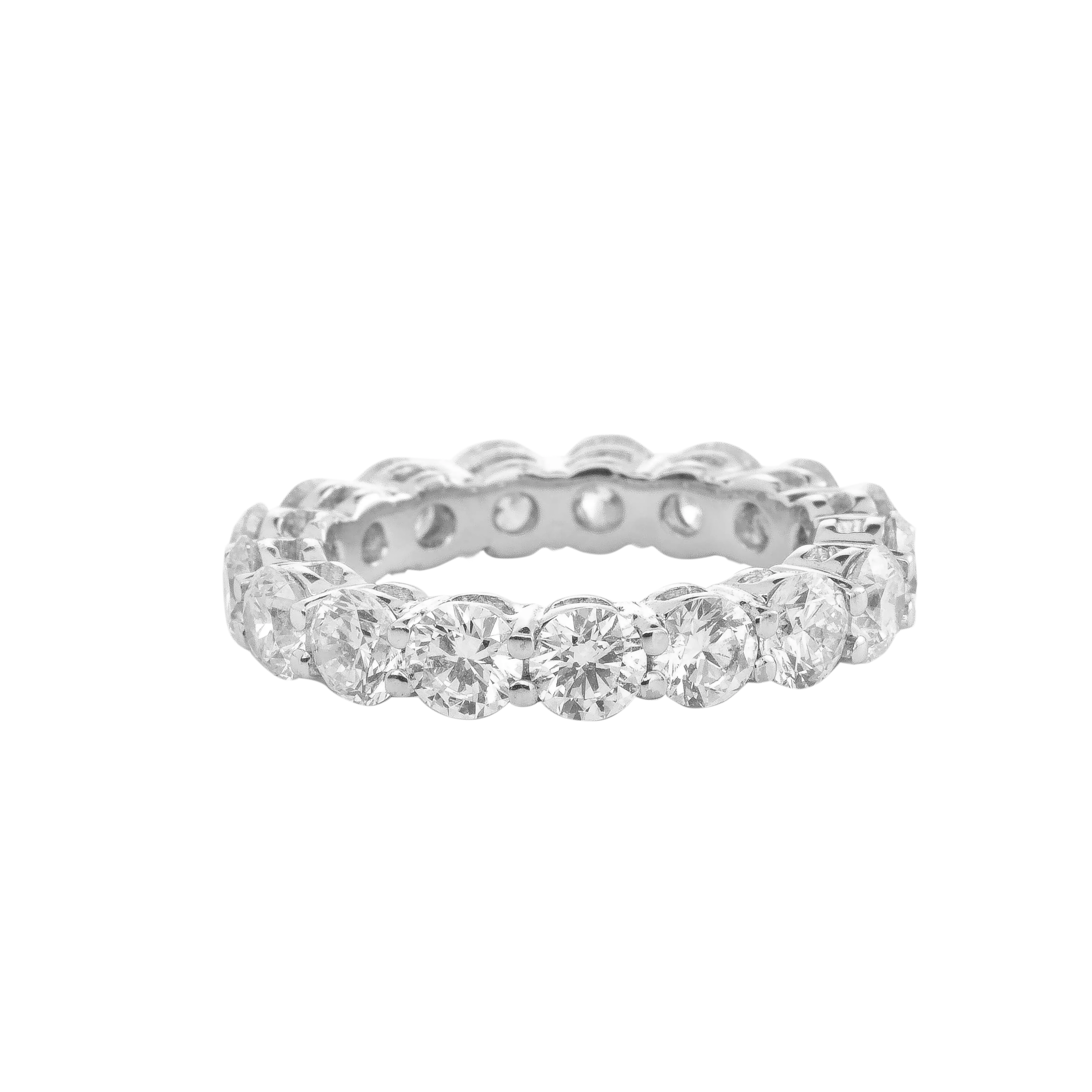 Round Diamond Eternity Band