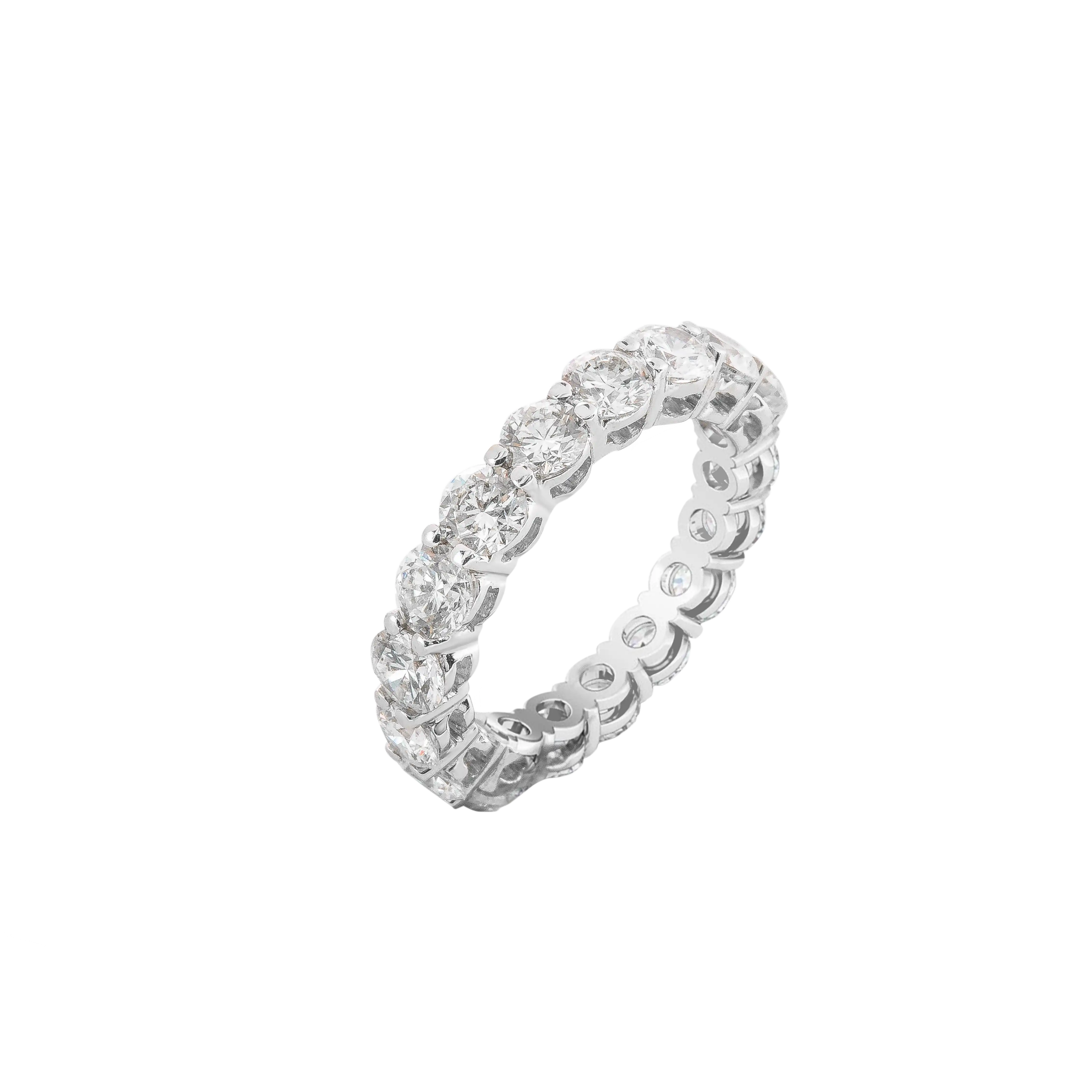 Round Diamond Eternity Band